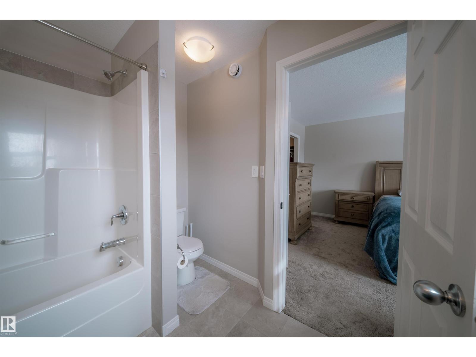 2132 52 ST SW, Edmonton