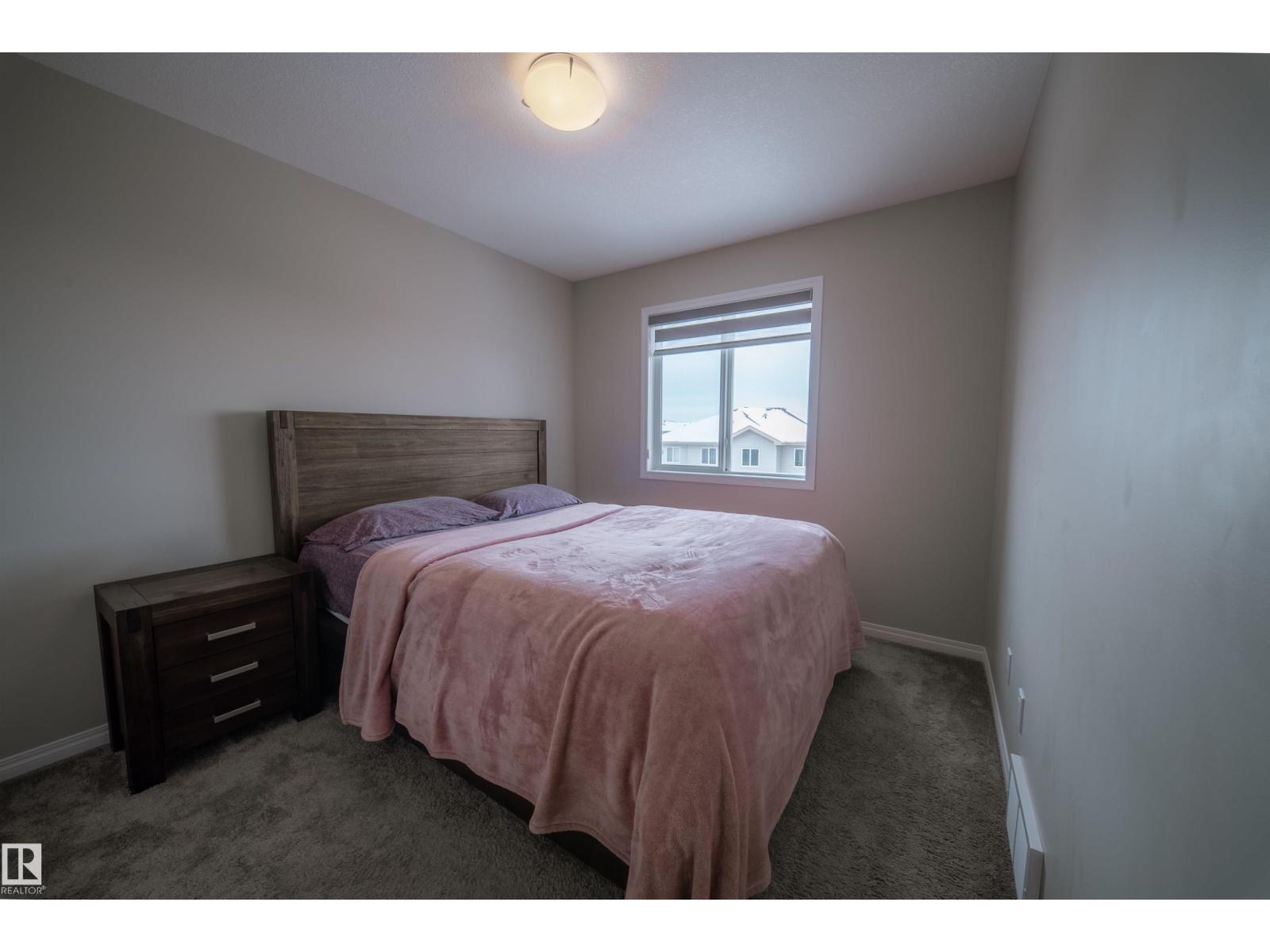 2132 52 ST SW, Edmonton