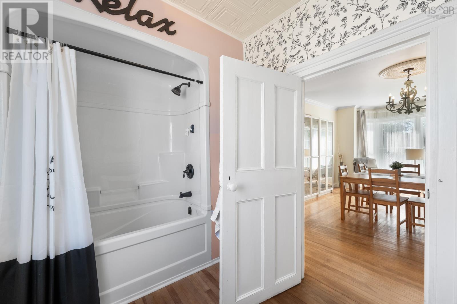 Property 18 of 49 of 15 Brunswick Street