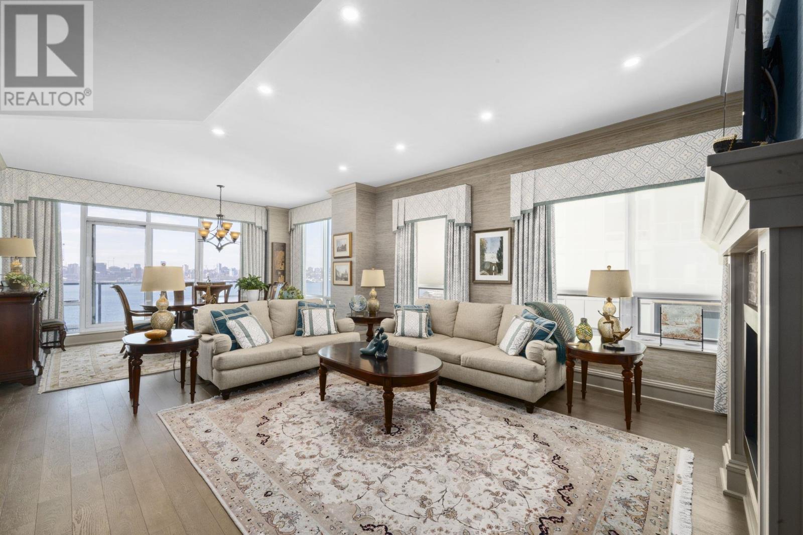 #1105 67 KINGS WHARF PLACE - 13