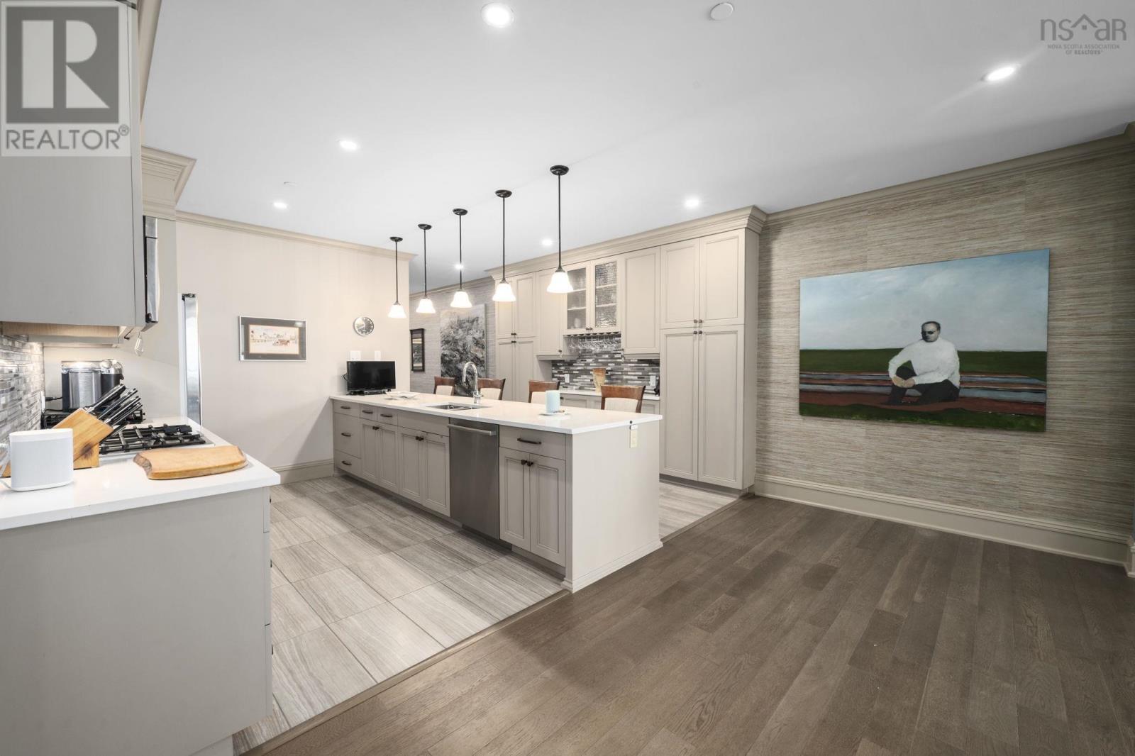 #1105 67 KINGS WHARF PLACE - 5