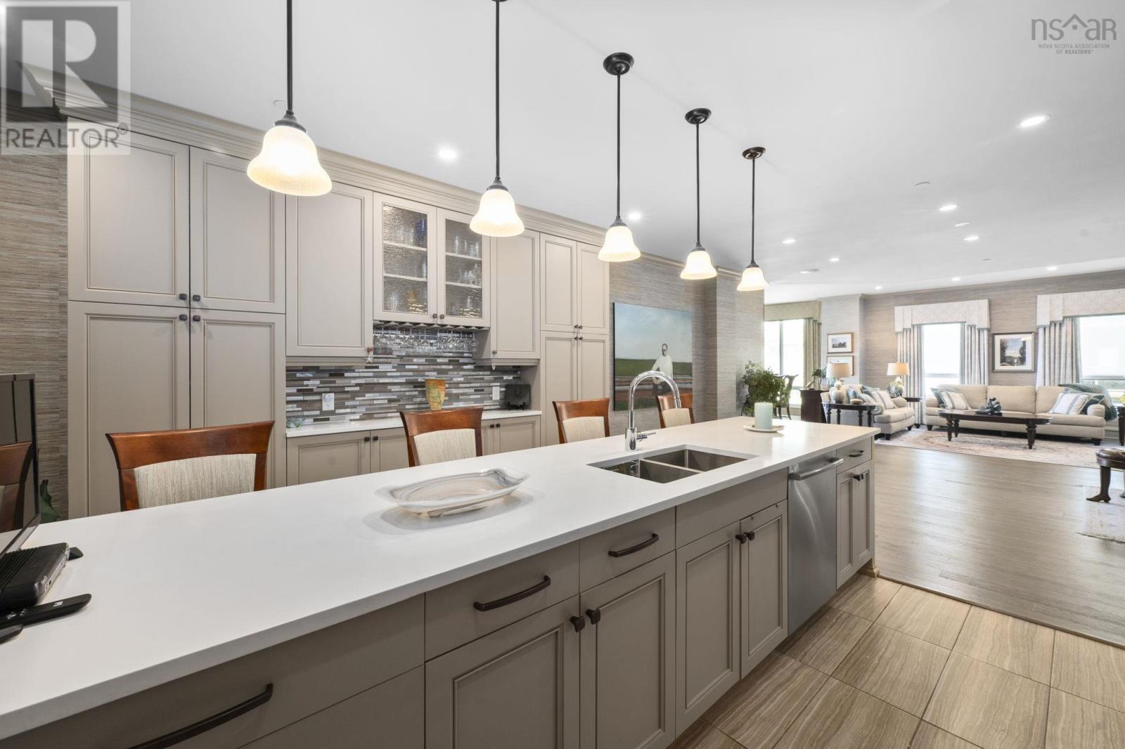 #1105 67 KINGS WHARF PLACE - 8