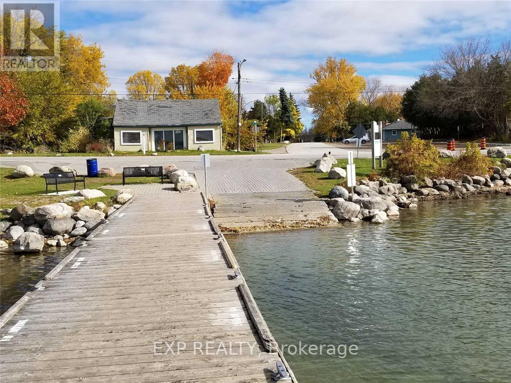 51 LAKE DRIVE - 10