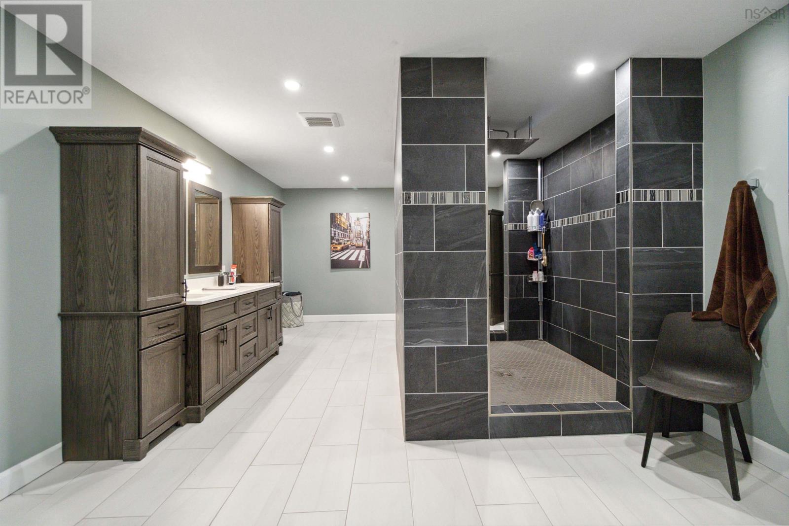 Property 20 of 50 of 1112,1121+Lot39 Sandy Point Road