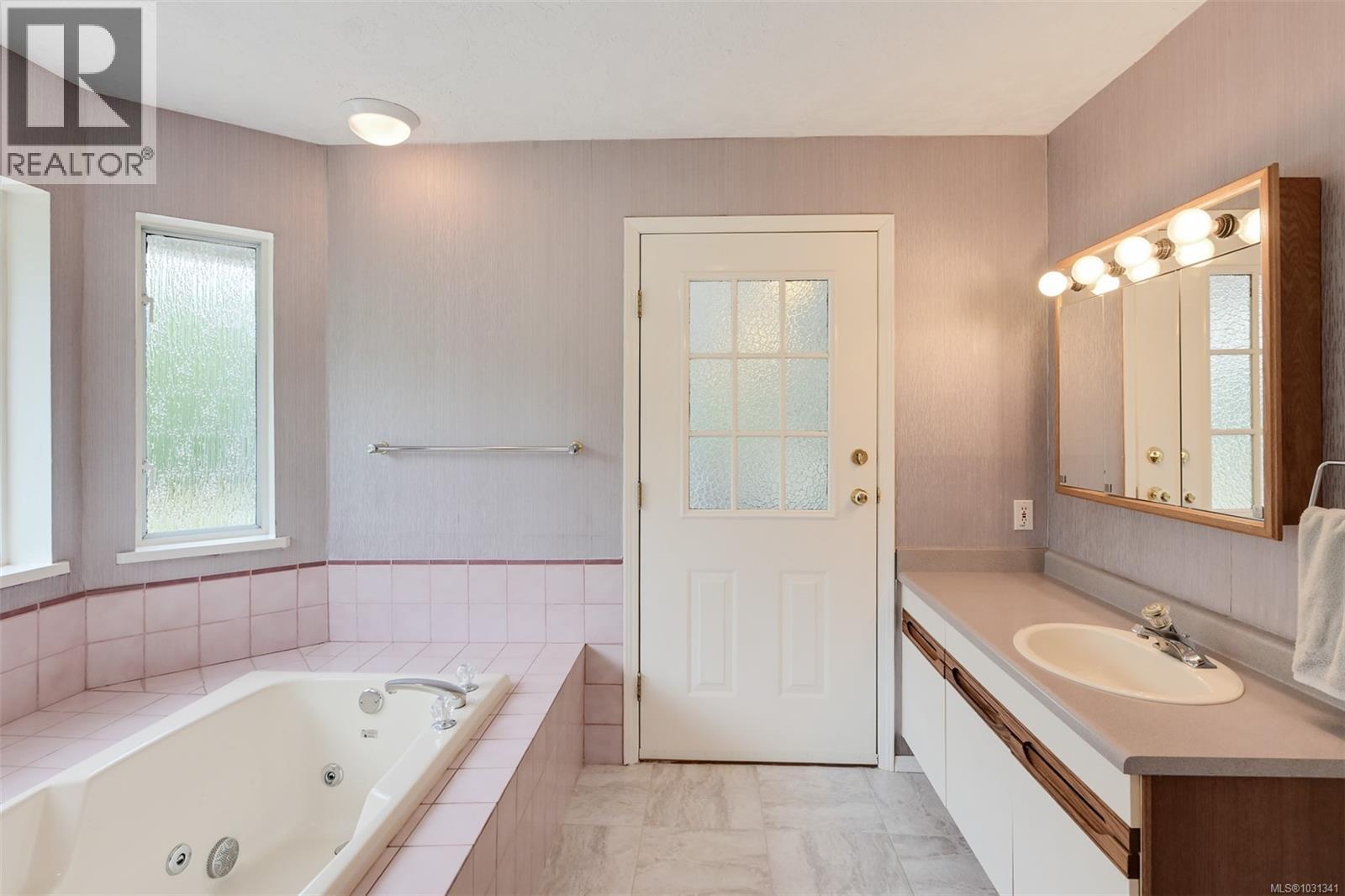 10978 CEDAR LANE - 29