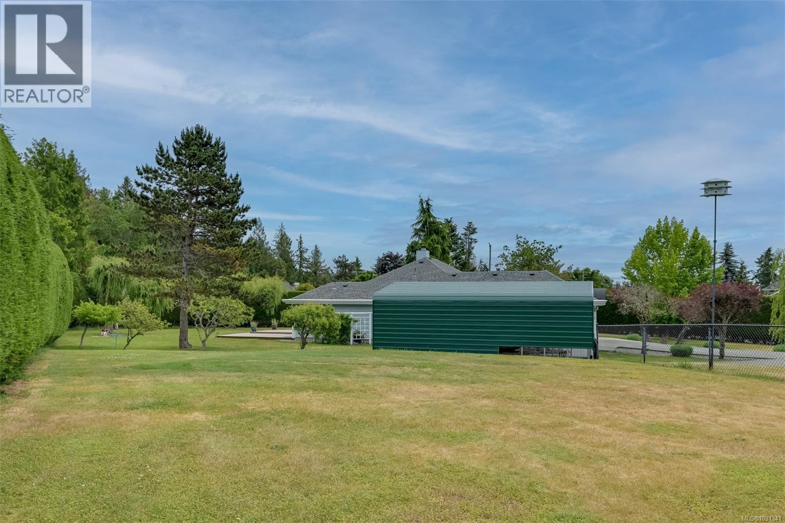 10978 CEDAR LANE - 55