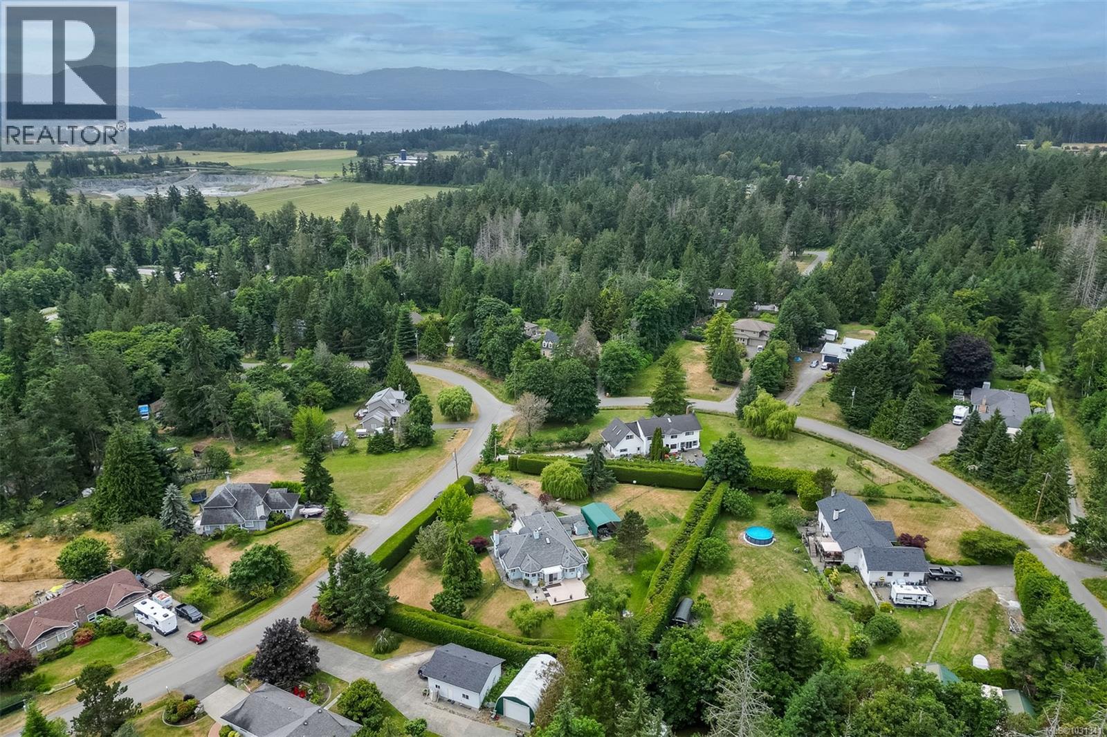 10978 CEDAR LANE - 58