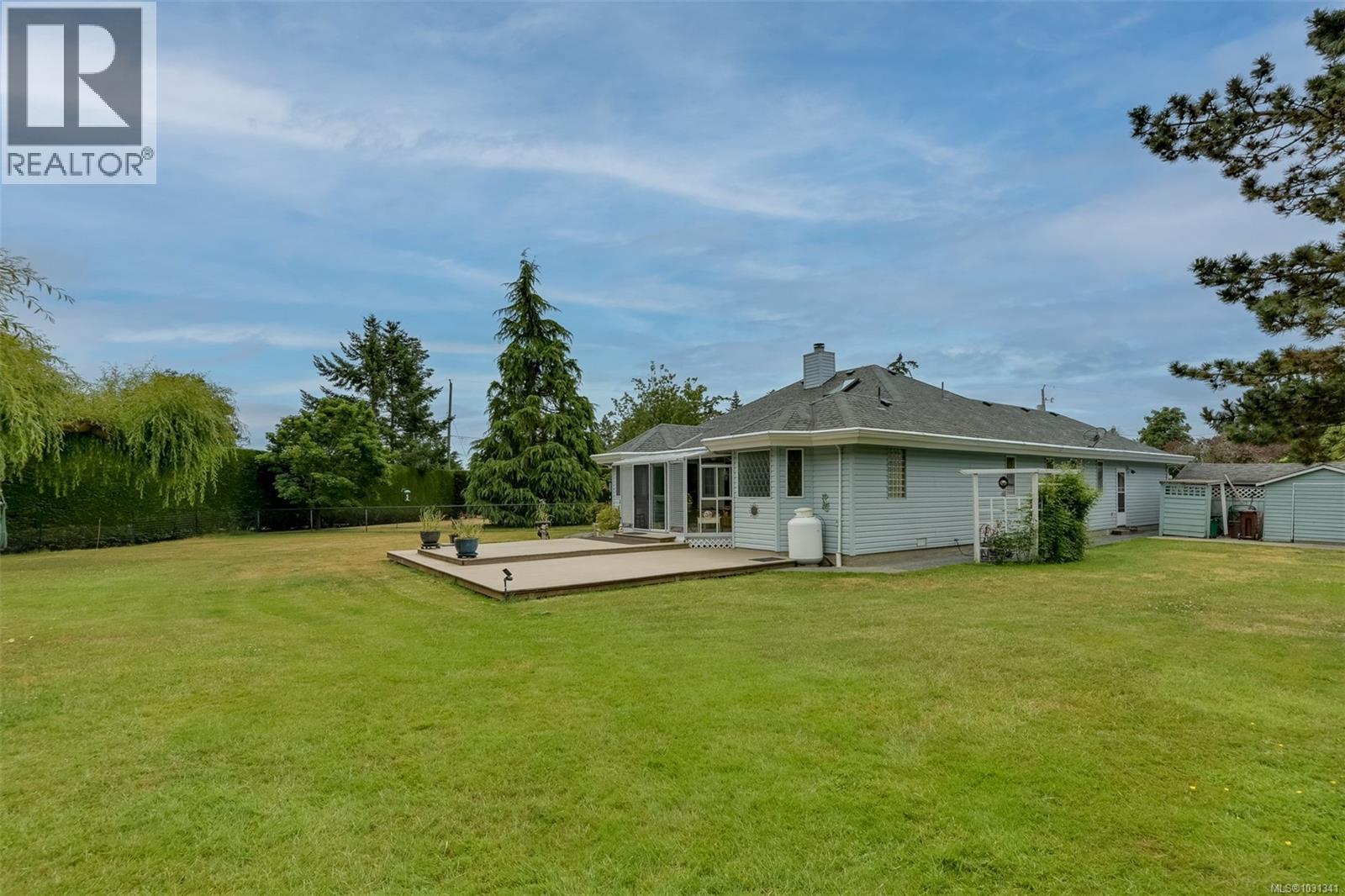 10978 CEDAR LANE - 8