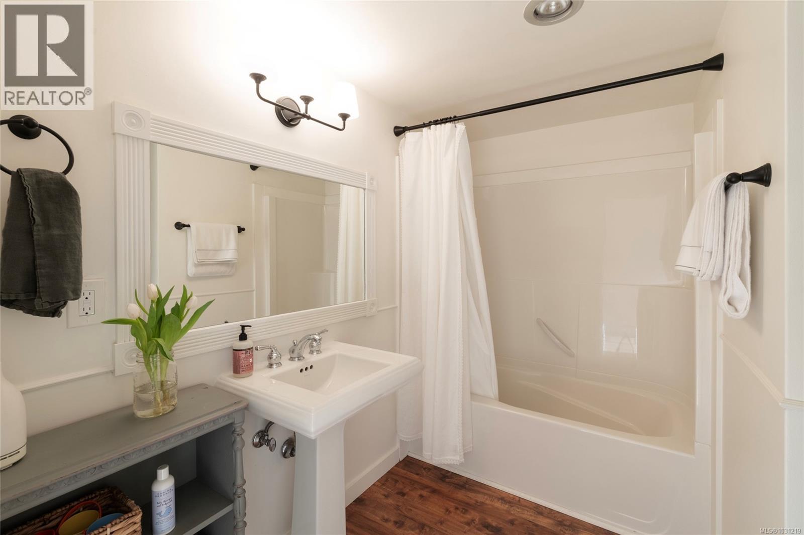 323 Masters Rd, Victoria