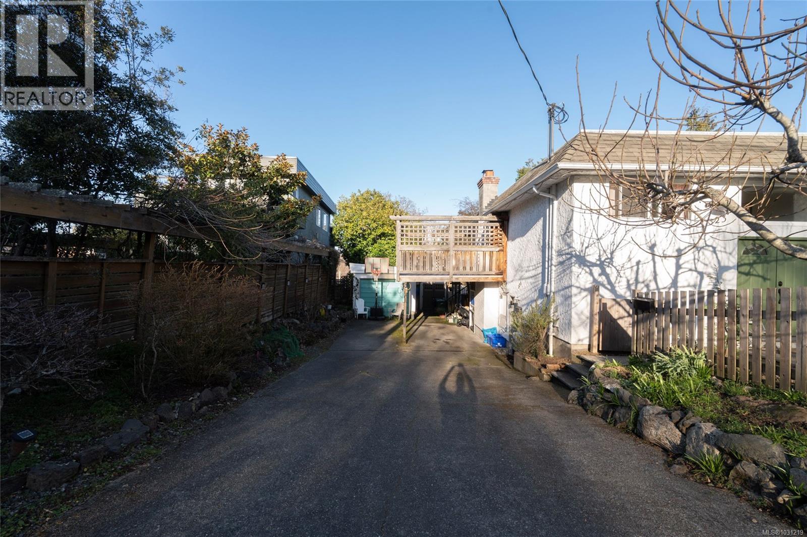 323 Masters Rd, Victoria