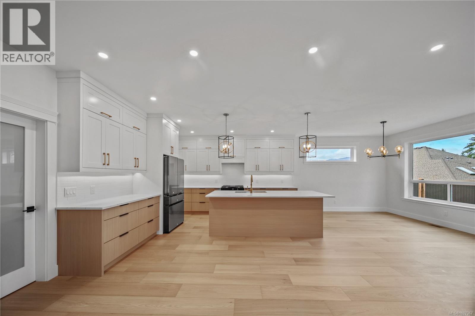 3692 Lyall Point Cres, Port Alberni