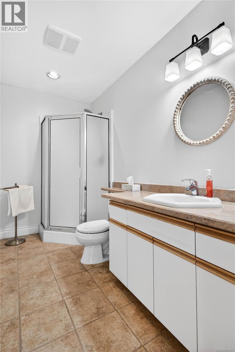 20 258 Lower Ganges Rd, Salt Spring