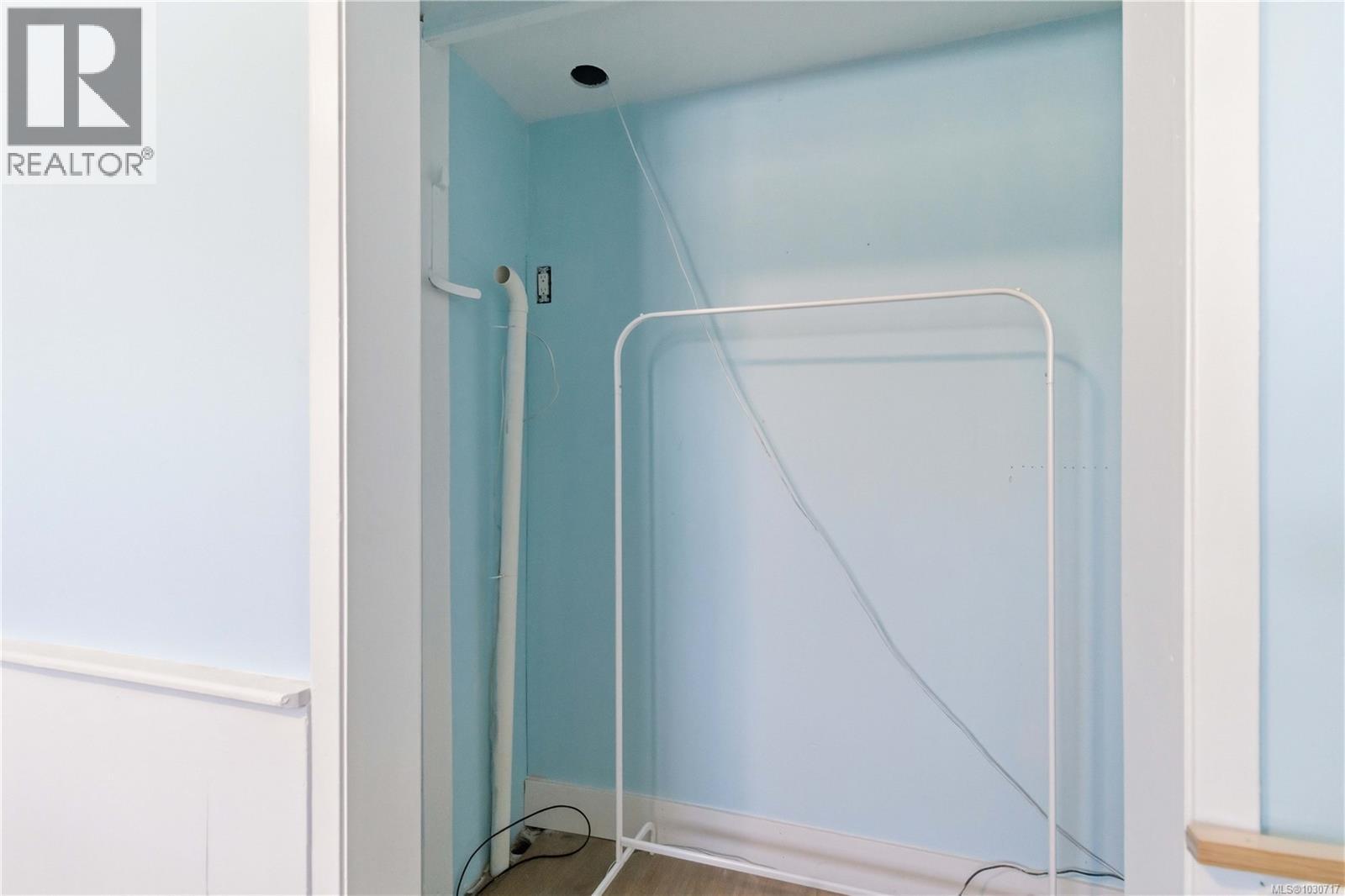 938 Hereward Rd, Victoria