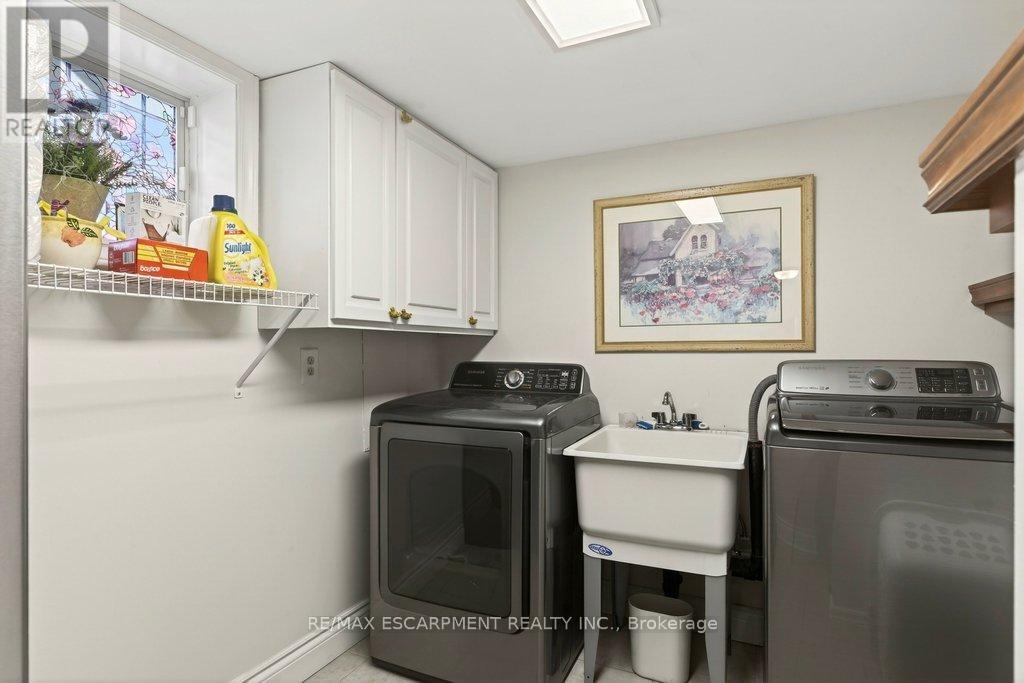 2119 PAISLEY AVENUE - 39
