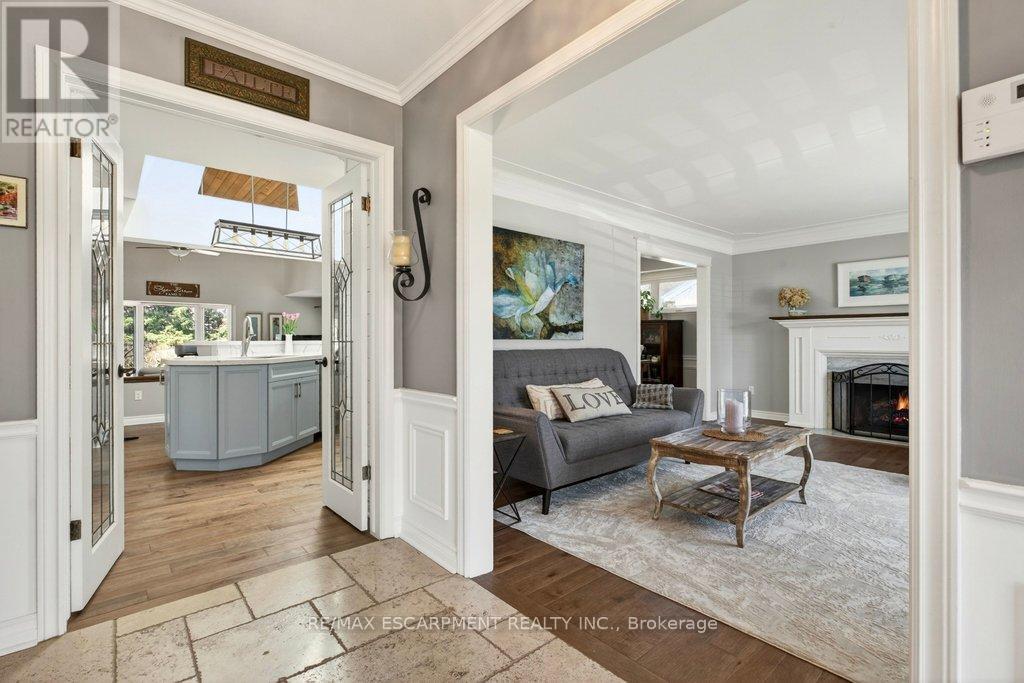 2119 PAISLEY AVENUE - 6