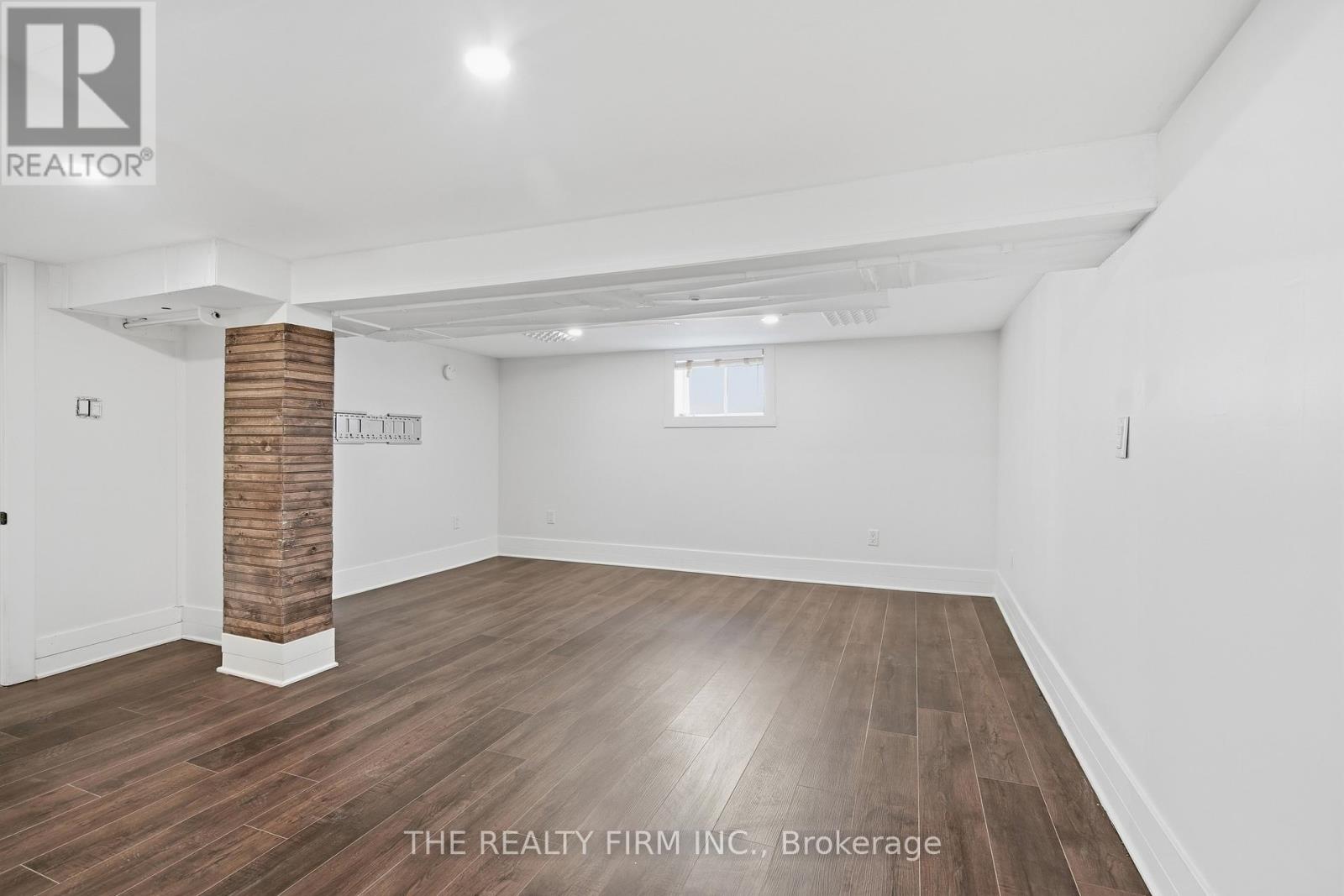 460 MOORE STREET Property Photo