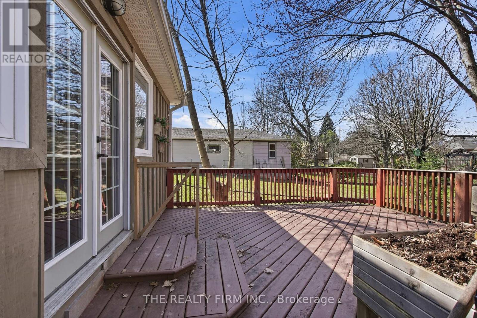 460 MOORE STREET Property Photo