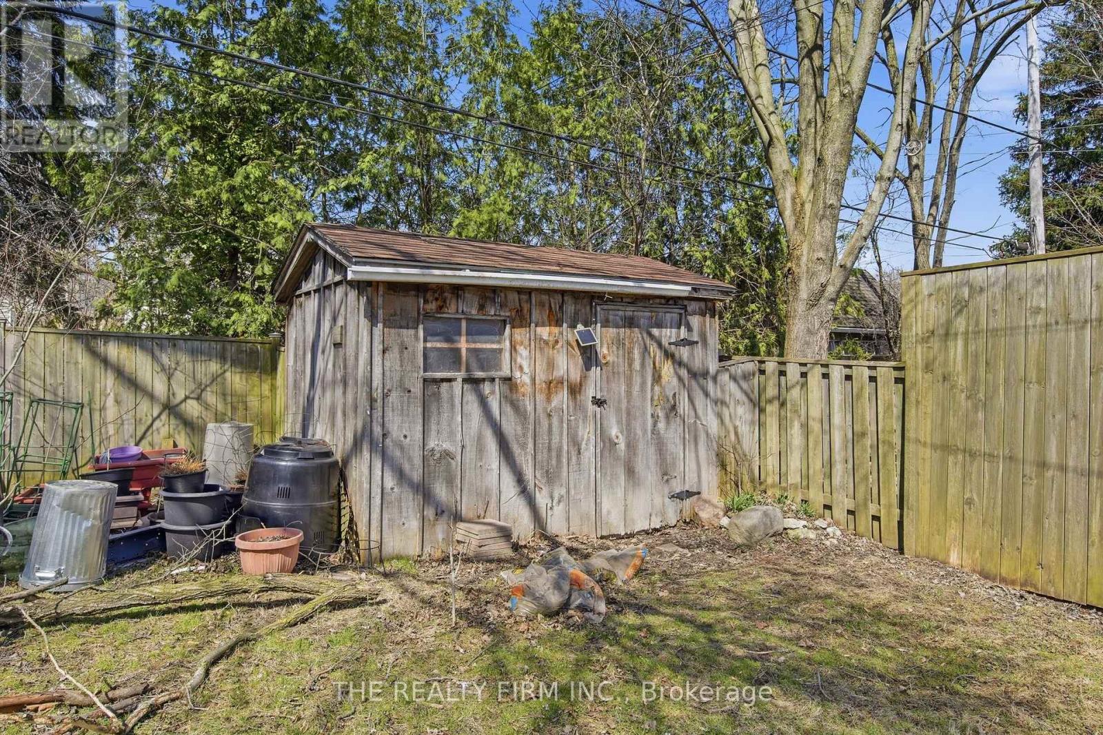 460 MOORE STREET Property Photo