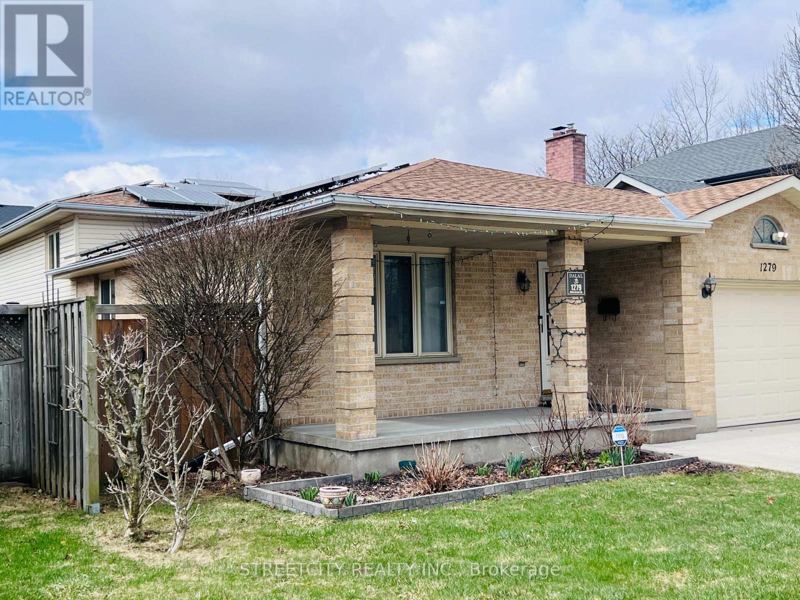 1279 ALDERSBROOK ROAD Property Photo