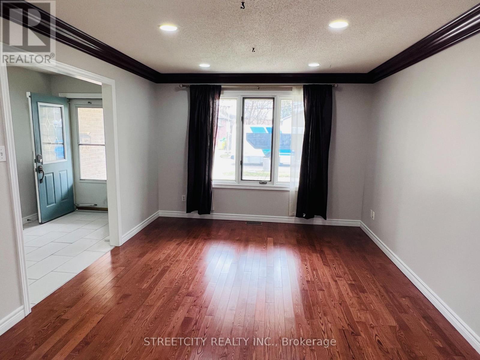 1279 ALDERSBROOK ROAD Property Photo