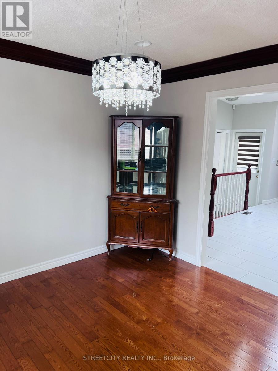 1279 ALDERSBROOK ROAD Property Photo