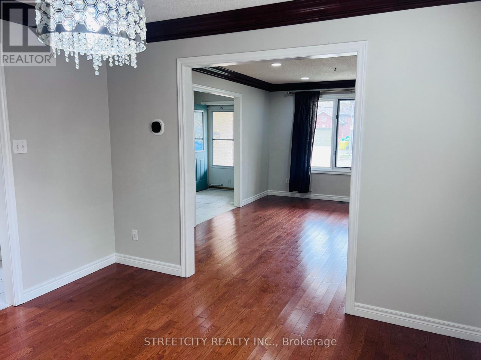 1279 ALDERSBROOK ROAD Property Photo