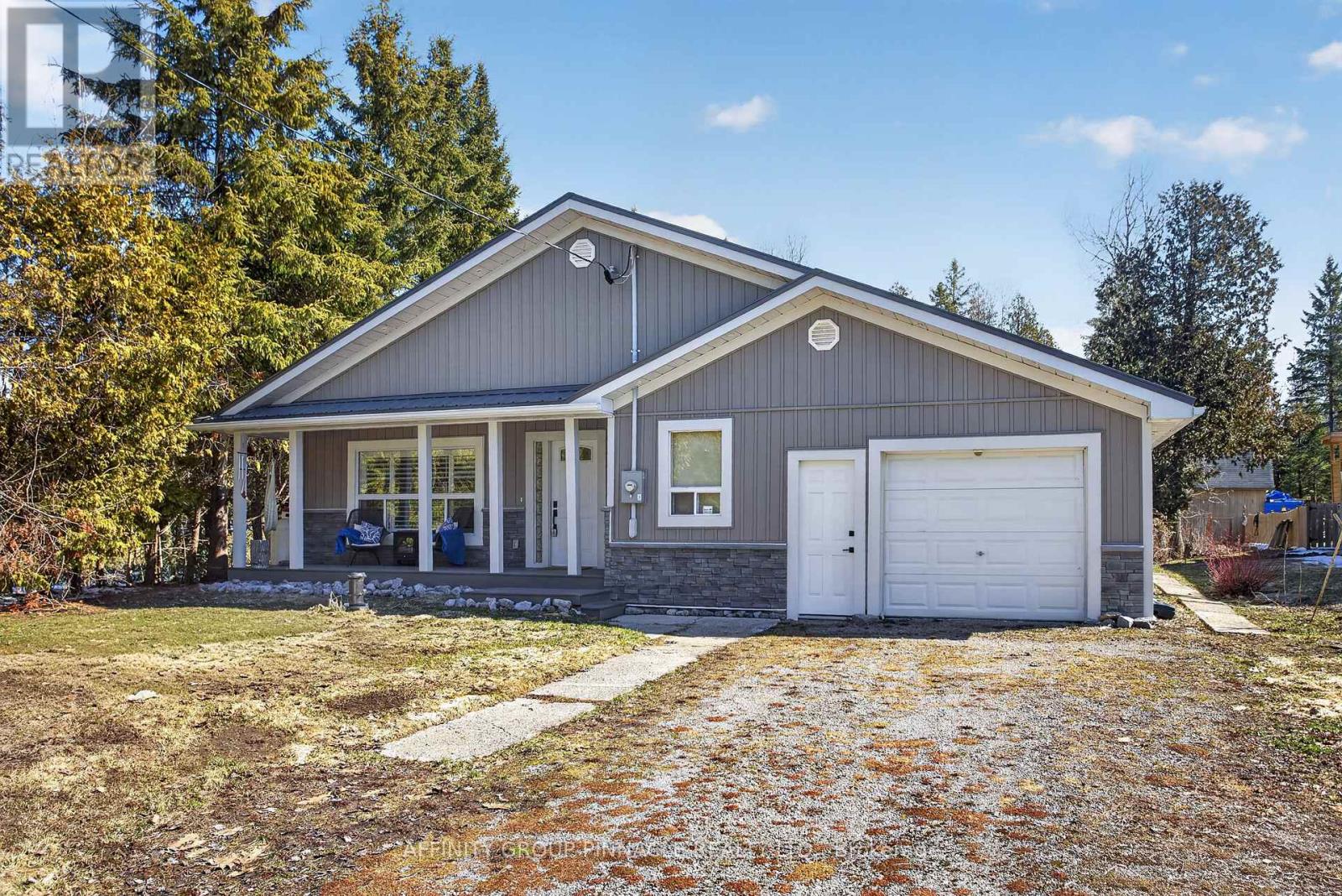 147 STURGEON GLEN ROAD