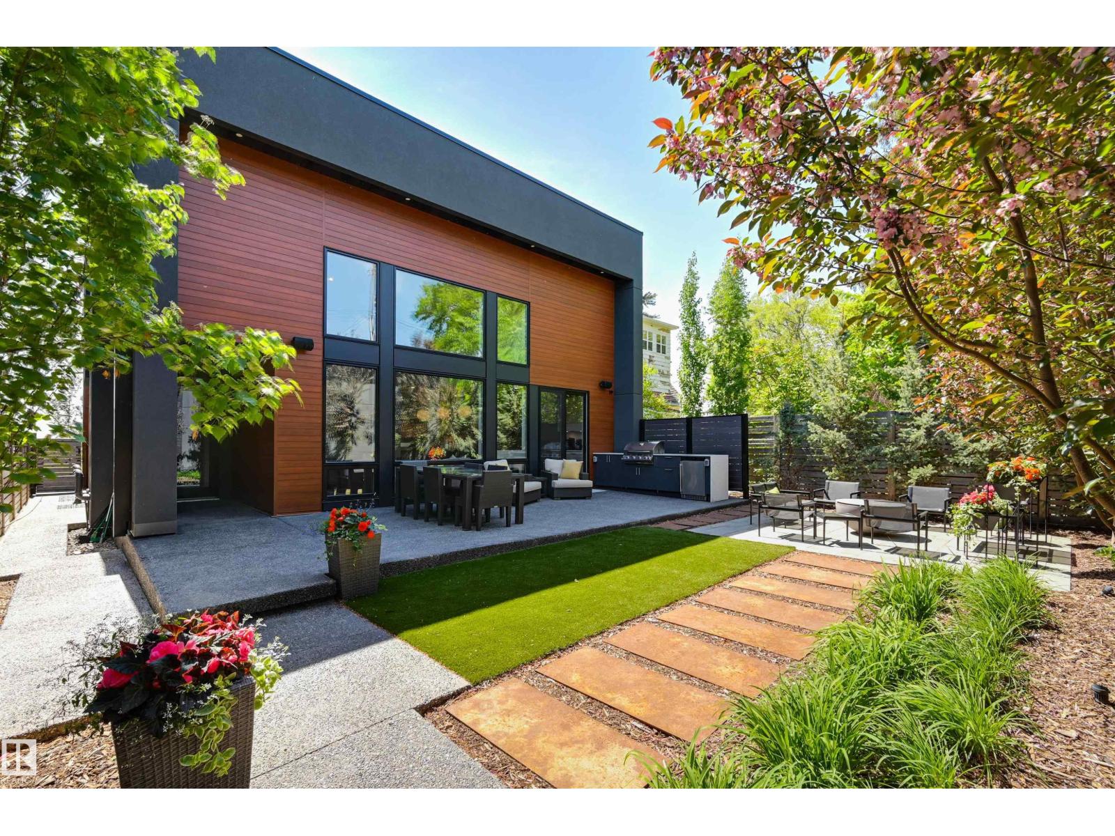 13508 RAVINE DR NW, Edmonton