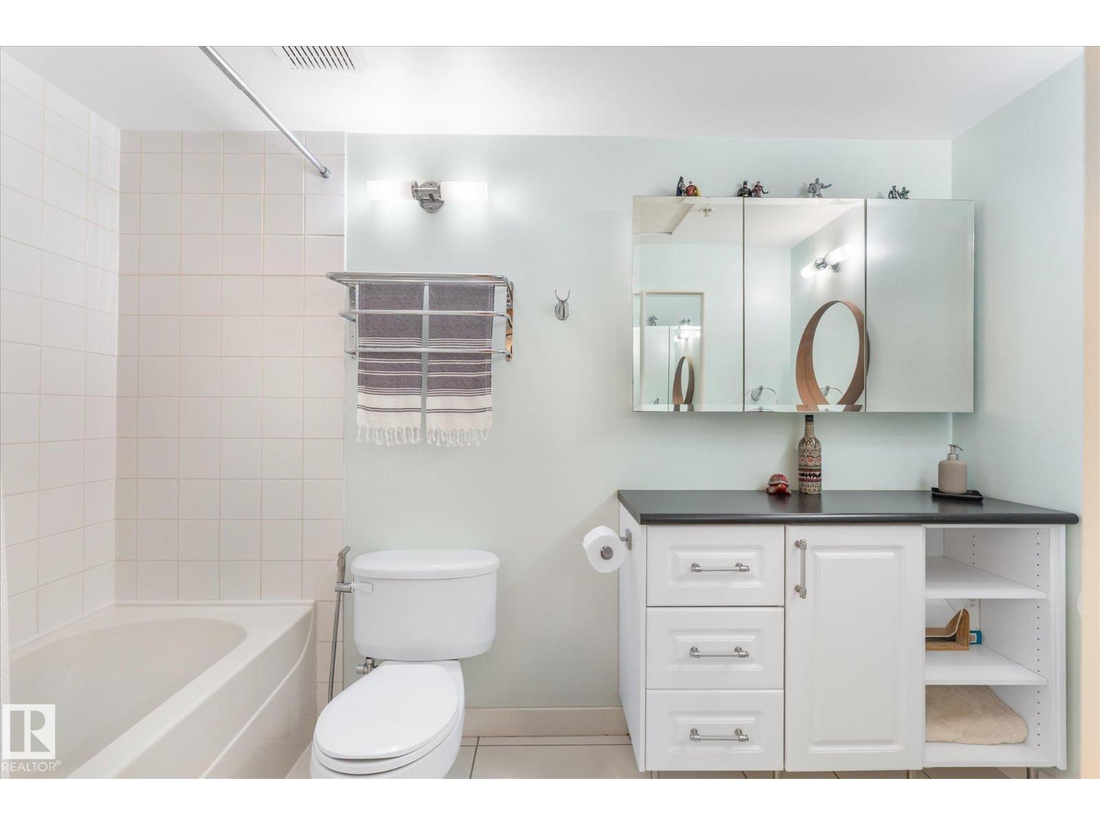 #310 10301 109 ST NW, Edmonton