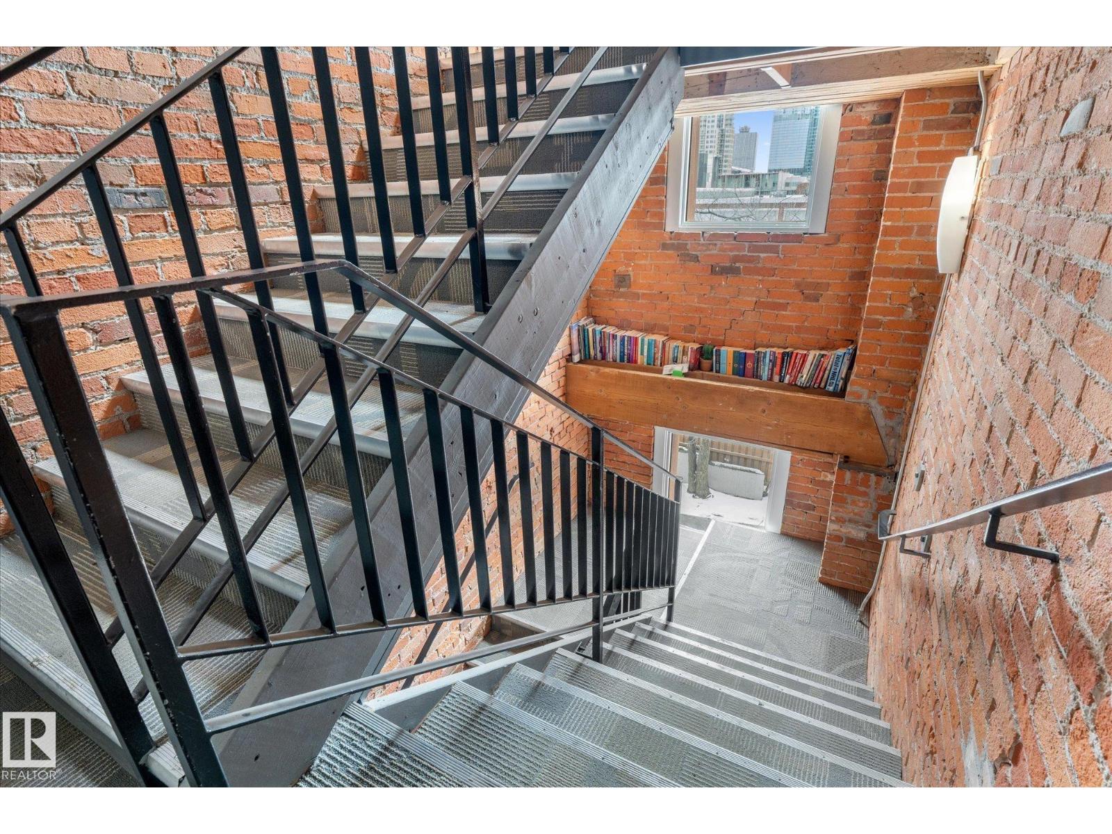 #310 10301 109 ST NW, Edmonton