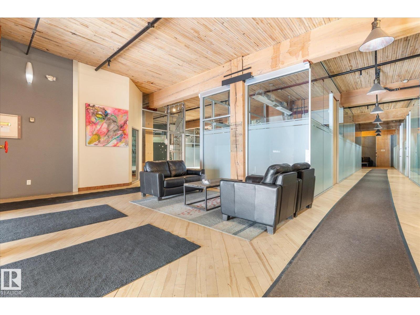 #310 10301 109 ST NW, Edmonton