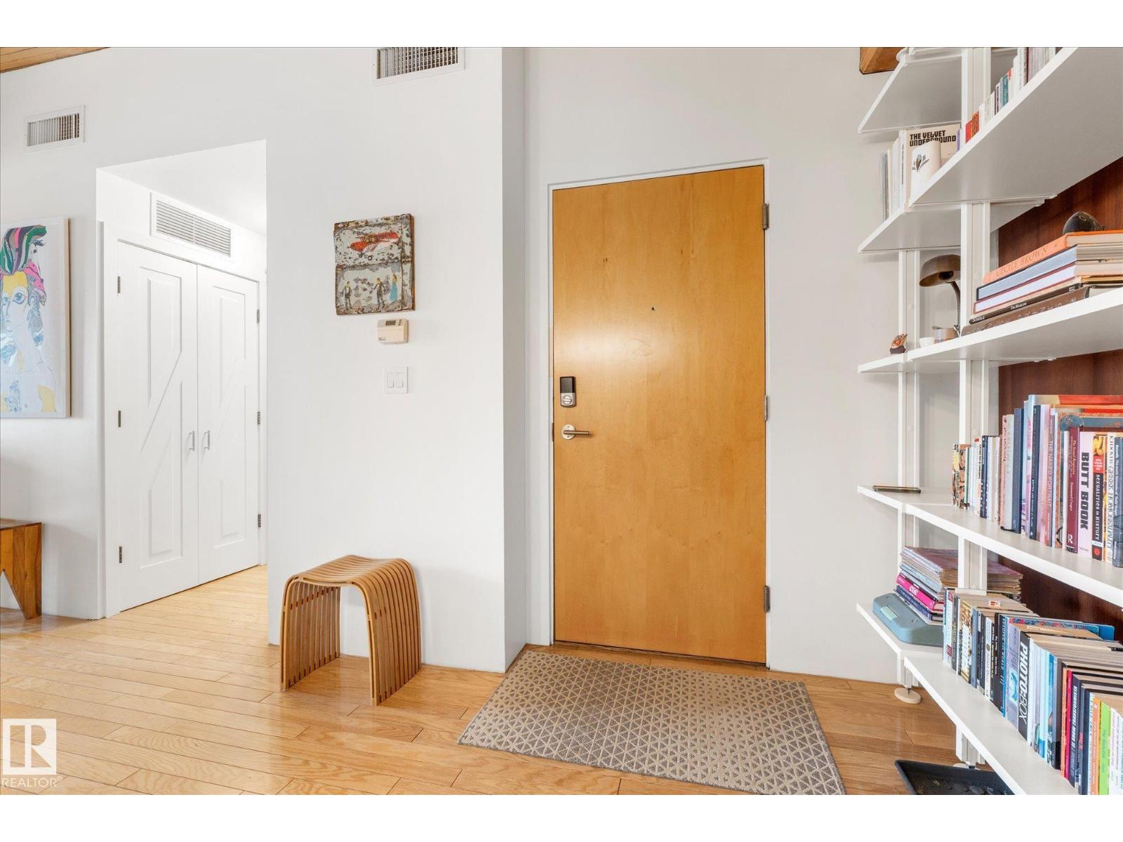 #310 10301 109 ST NW, Edmonton