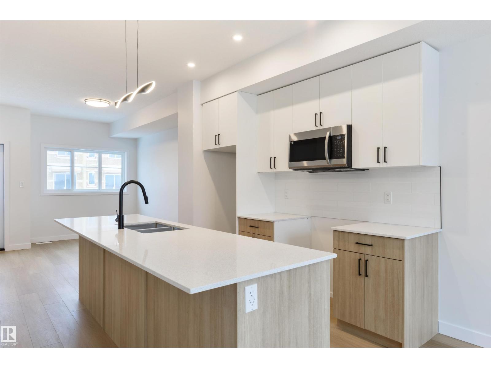 #49 18120 28 AVE SW, Edmonton