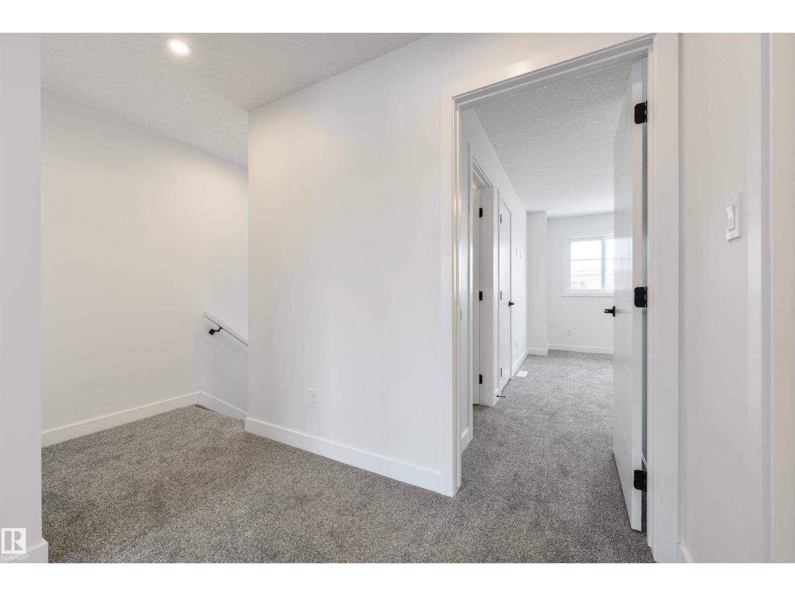 #49 18120 28 AVE SW, Edmonton