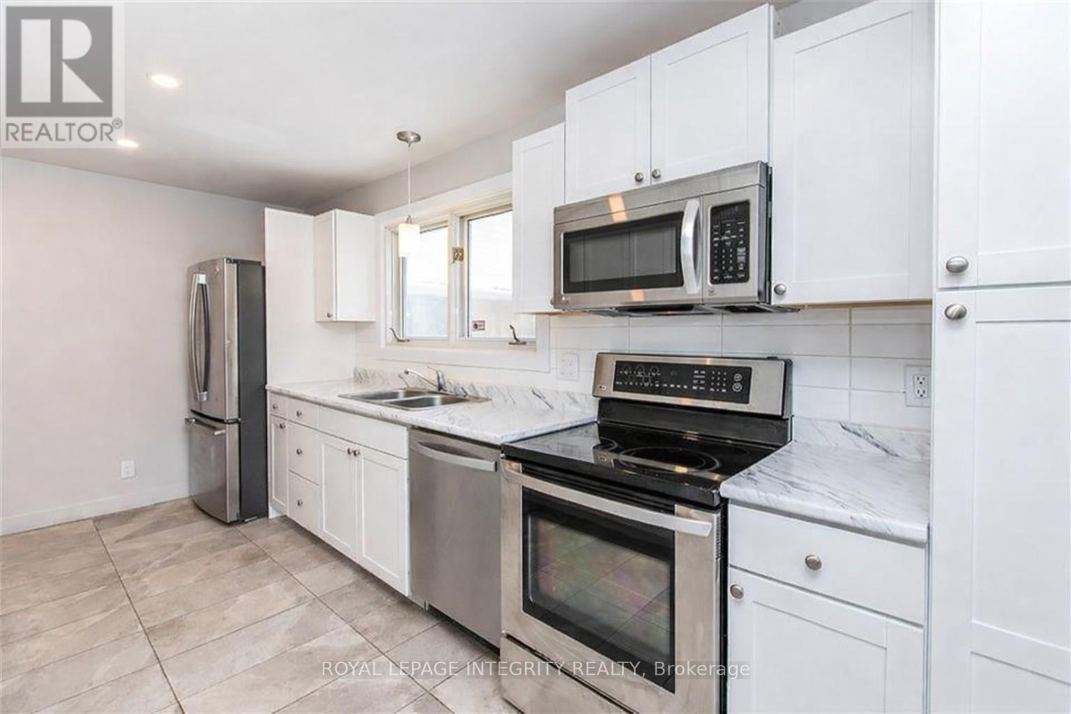 1152 TAWNEY ROAD - 12