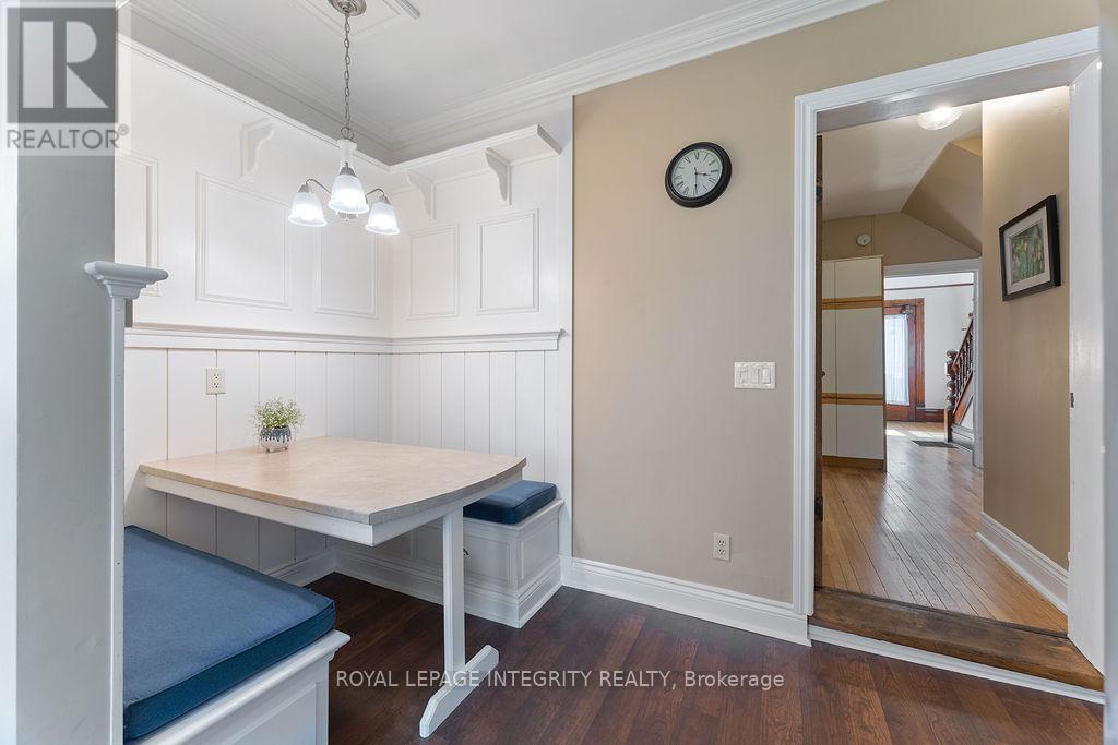 72 LAKESHORE DRIVE - 10