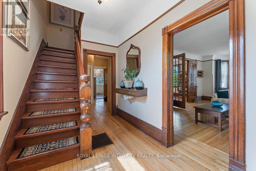 72 LAKESHORE DRIVE - 12