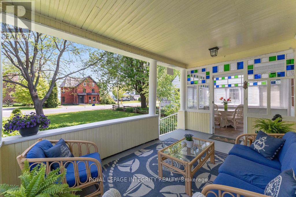 72 LAKESHORE DRIVE - 25