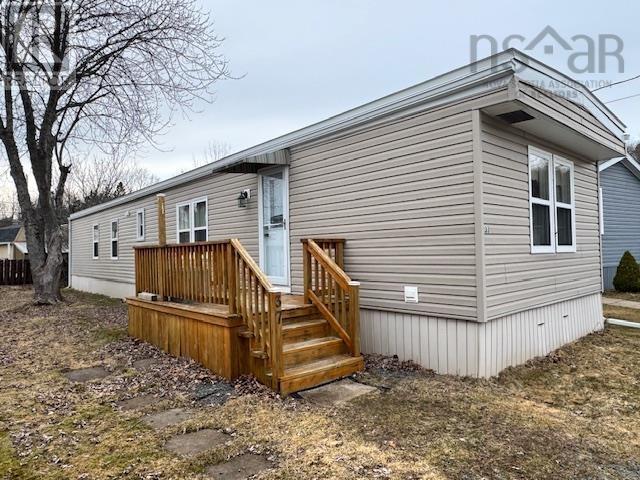 Property 2 of 29 of 37 Brook Crescent