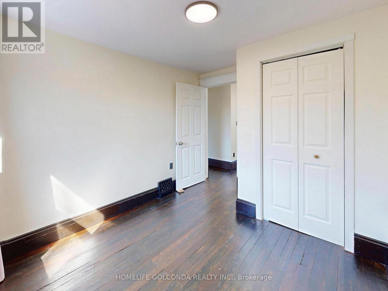 27 WOODLAND AVENUE - 27