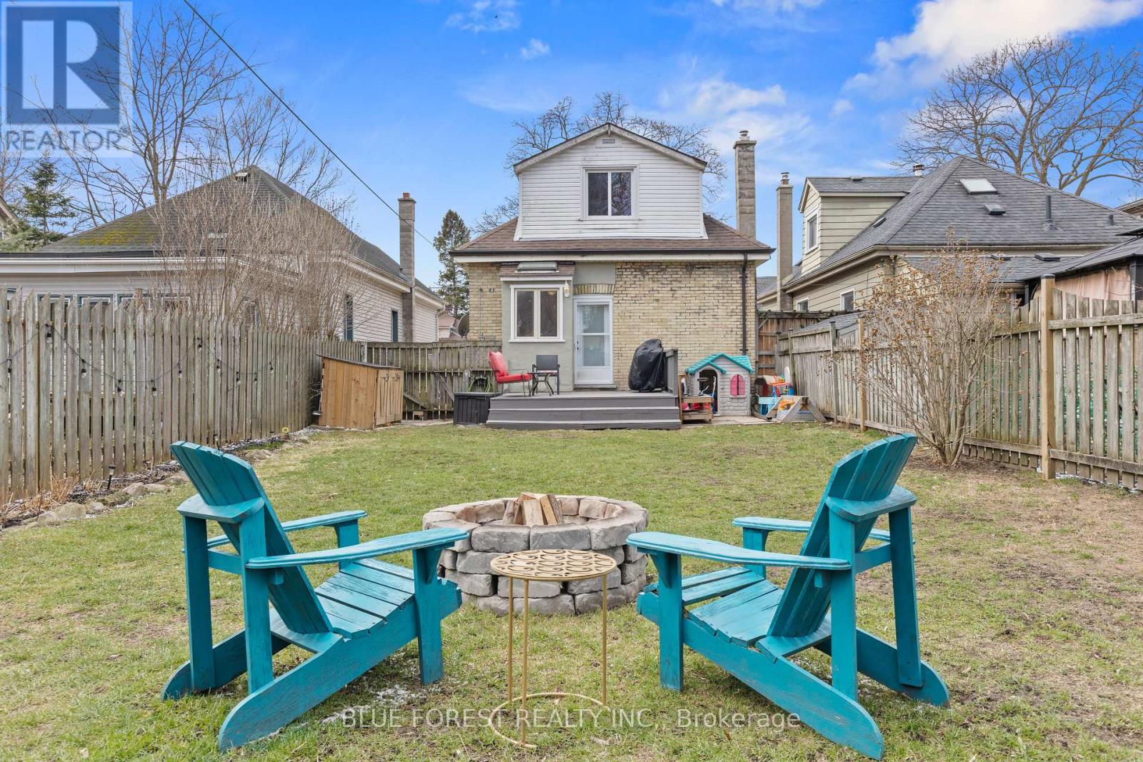 96 DREANEY AVENUE - 27