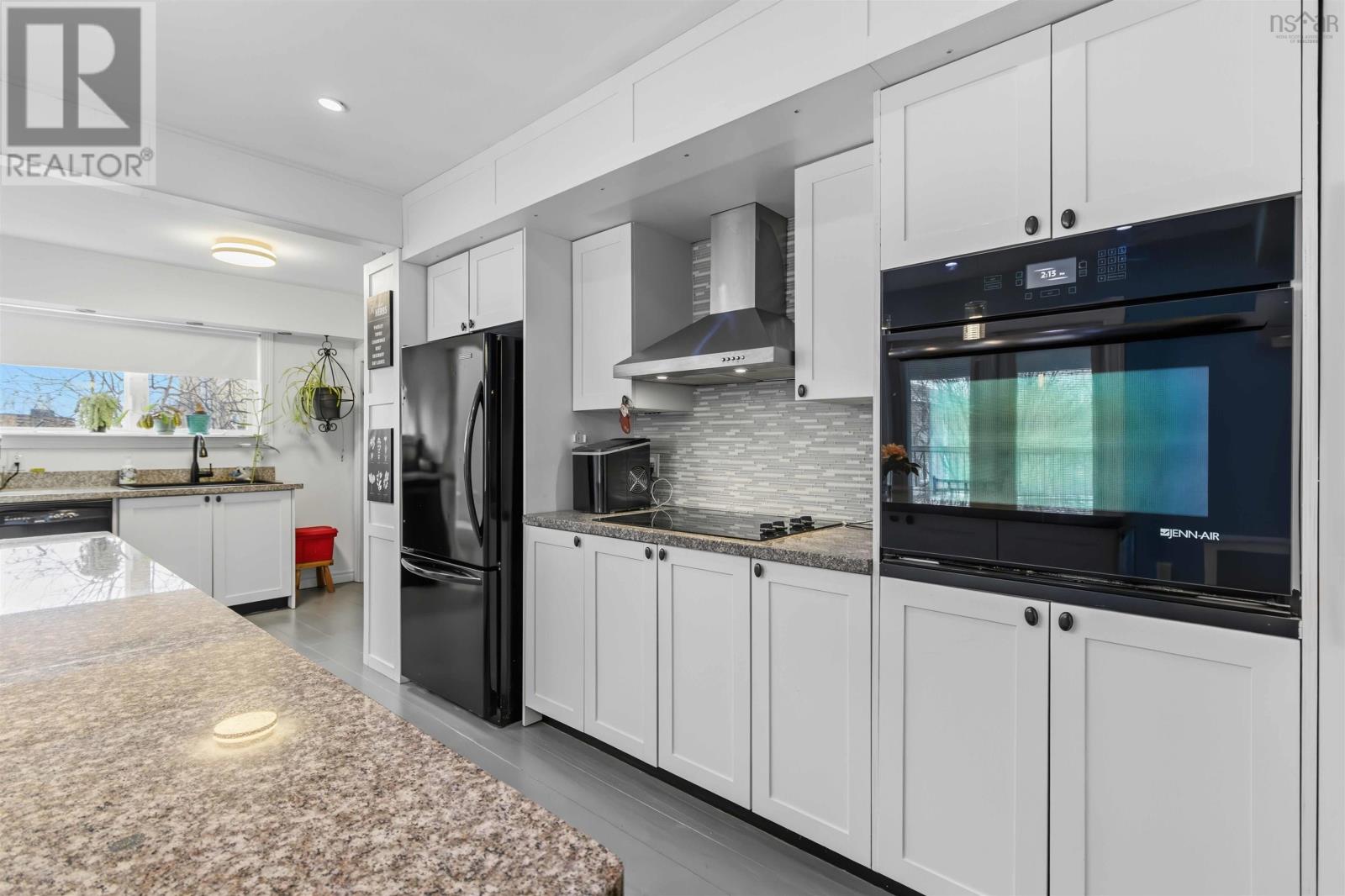 35 MCFATRIDGE ROAD - 12