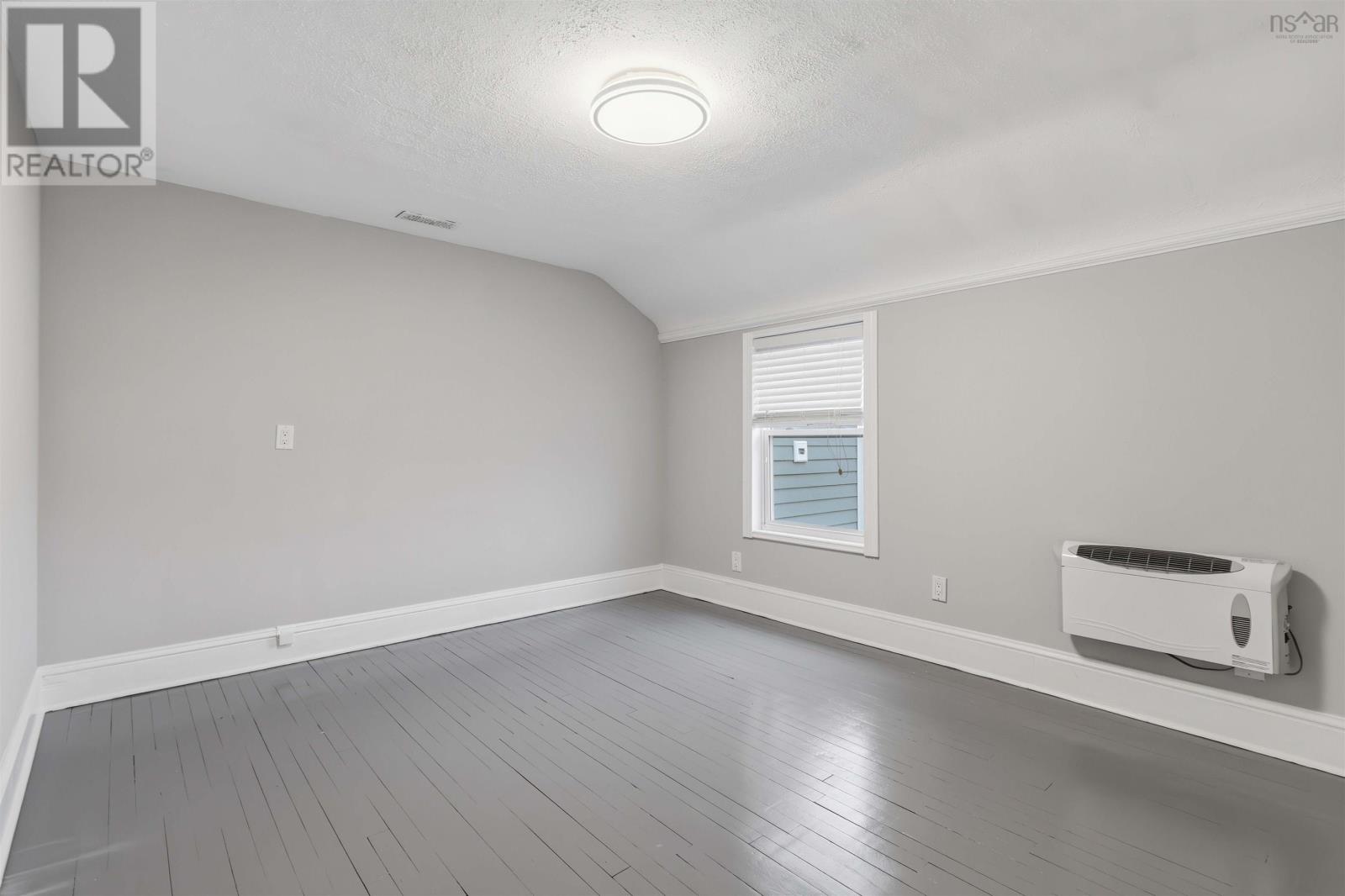 35 MCFATRIDGE ROAD - 23