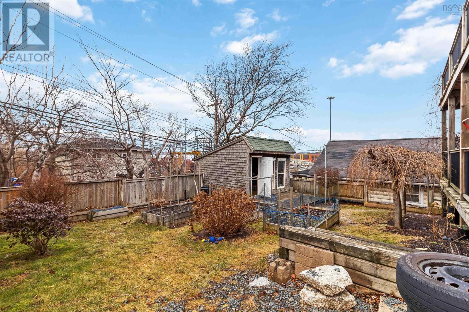 35 MCFATRIDGE ROAD - 40