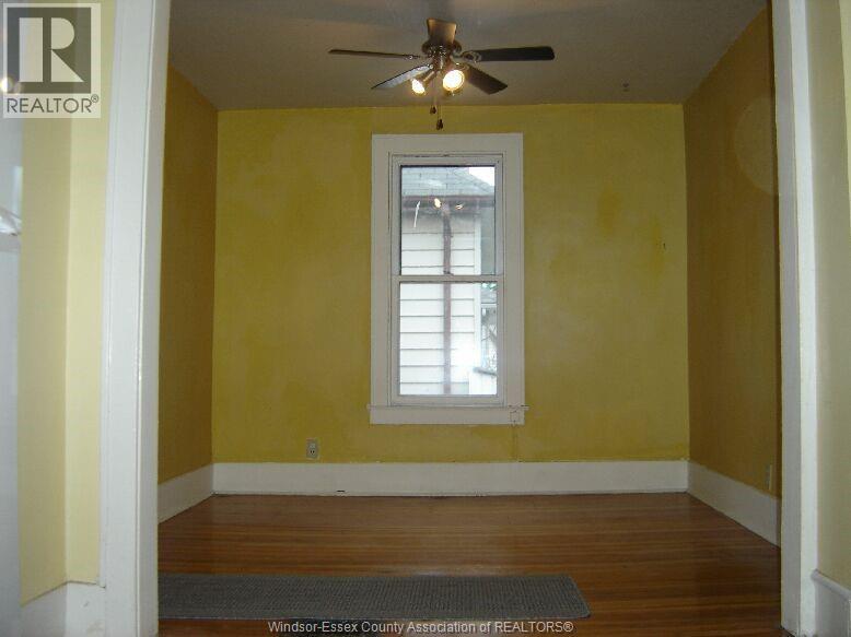 427 GLADSTONE AVENUE - 14