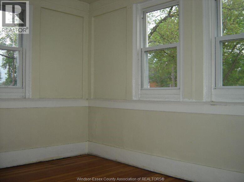 427 GLADSTONE AVENUE - 10
