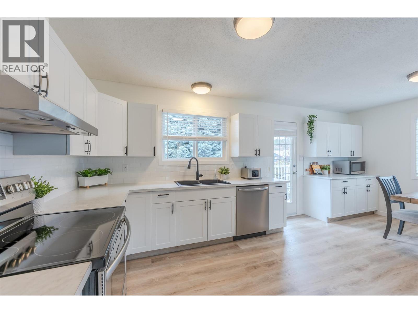  1584 BEATTY Street, Penticton