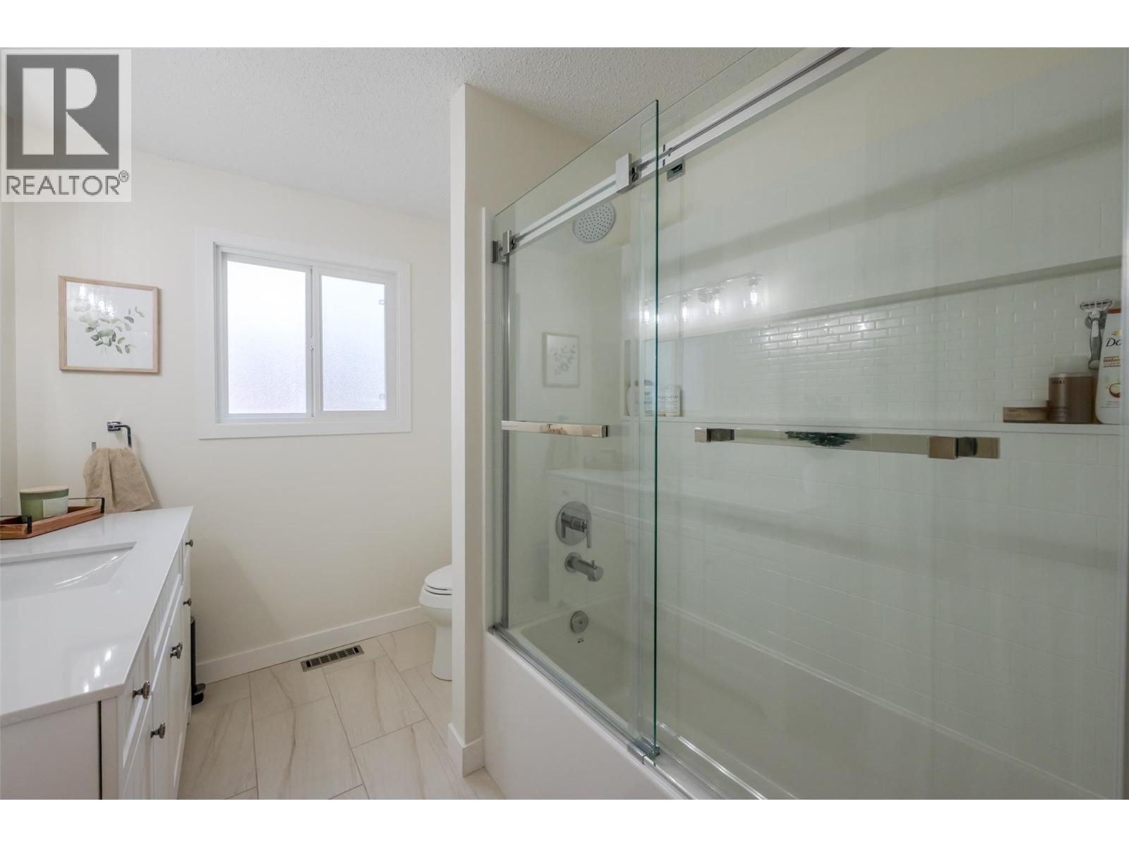  1584 BEATTY Street, Penticton