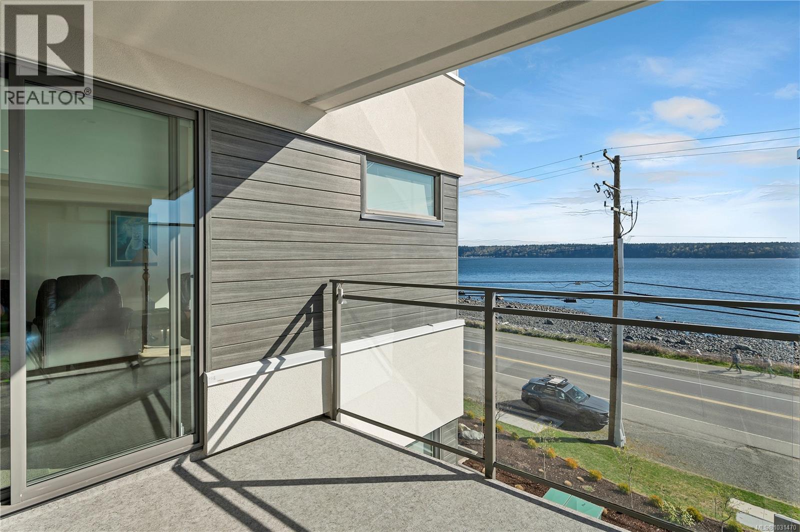 304 536 Island Hwy S, Campbell River