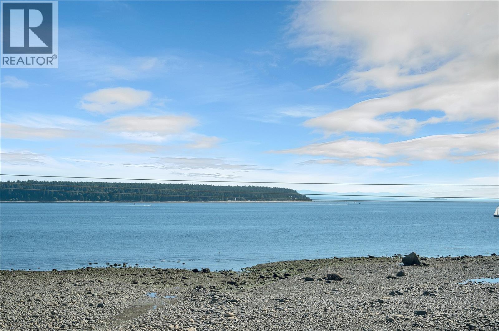 304 536 Island Hwy S, Campbell River